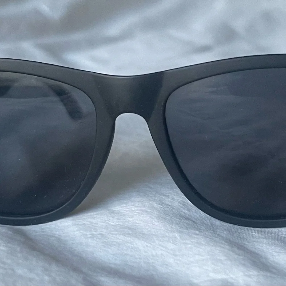 EUC - HipsterKid Classic Drifter Sunglasses - Black - Size: 0-2 YEARS